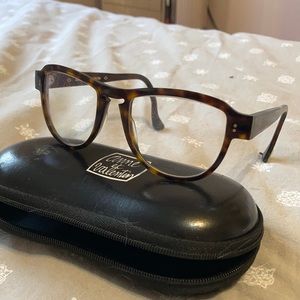 Anne et valentin eye glasses with case